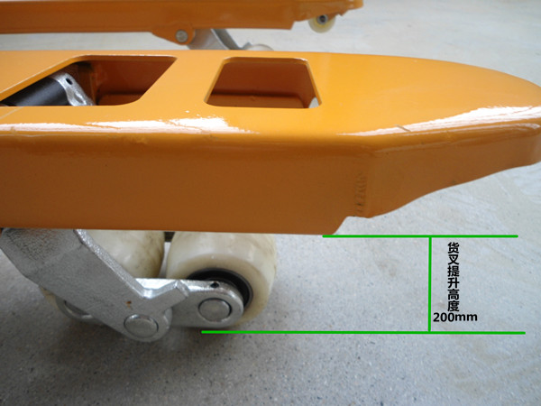 2噸手動液壓叉車一站式廠家供應地牛多少錢--河北東圣吊索具制造有限公司--小型攪拌機|石材夾具|液壓堆高車|手動叉車 2噸手動液壓叉車一站式廠家供應地牛多少錢--河北東圣吊索具制造有限公司--小型攪拌機|石材夾具|液壓堆高車|手動叉車