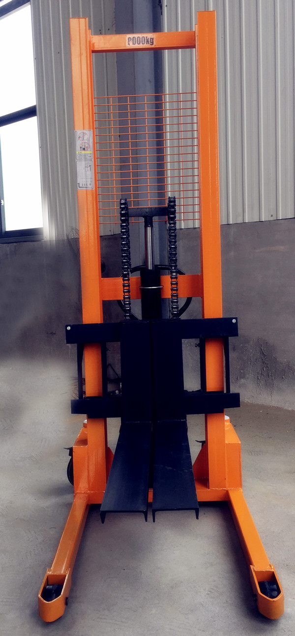 多功能1噸手動(dòng)液壓搬運(yùn)車(加重加厚型)，廠家供應(yīng)-河北東圣吊索具制造有限公司-石材夾具_(dá)小型攪拌機(jī)_手動(dòng)叉車_液壓堆高車