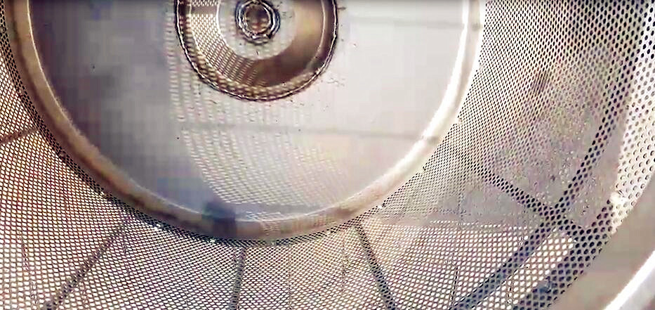 小型攪拌機(jī)種子清篩采用220v漏網(wǎng)攪拌機(jī)攪拌清篩滾筒內(nèi)展示--河北東圣吊索具制造有限公司--小型攪拌機(jī)|石材夾具|液壓堆高車|手動叉車 小型攪拌機(jī)種子清篩采用220v漏網(wǎng)攪拌機(jī)攪拌清篩滾筒內(nèi)展示--河北東圣吊索具制造有限公司--小型攪拌機(jī)|石材夾具|液壓堆高車|手動叉車