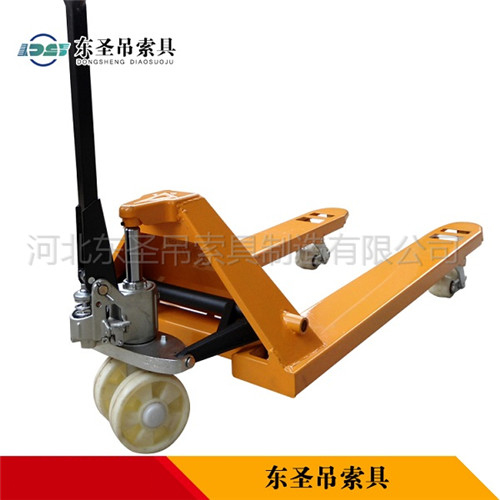 手動(dòng)液壓叉車(chē)搬運(yùn)車(chē)產(chǎn)品背面展示--河北東圣吊索具制造有限公司--小型攪拌機(jī)|石材夾具|液壓堆高車(chē)|手動(dòng)叉車(chē) 手動(dòng)液壓叉車(chē)搬運(yùn)車(chē)產(chǎn)品背面展示--河北東圣吊索具制造有限公司--小型攪拌機(jī)|石材夾具|液壓堆高車(chē)|手動(dòng)叉車(chē)