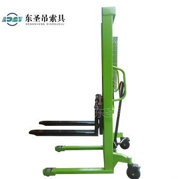 手動(dòng)液壓堆高叉車(chē)--河北東圣吊索具制造有限公司--液壓堆高車(chē)|手動(dòng)叉車(chē)|小型攪拌機(jī)|石材夾具